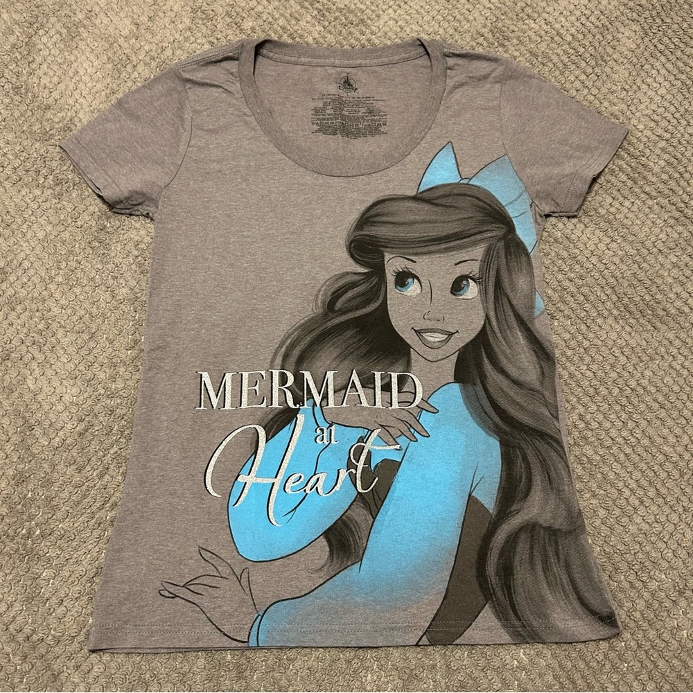 Gray T-Shirt with The Little Mermaid Graphic